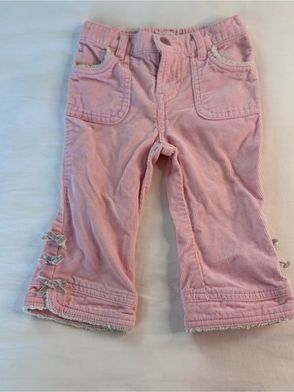 Girls Pink Corduroy Levi’s Bottoms with Bow Detail